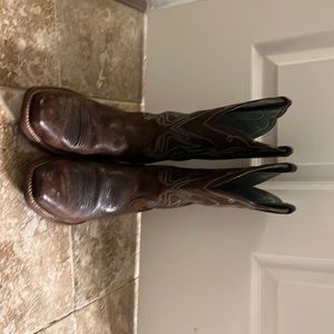 Women's ARIAT Legend Rowdy ATS Western Boots Style 15825 Brown Leather